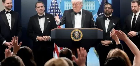 Pânico nos EUA: o que se sabe sobre tiroteio em jantar de gala com Trump