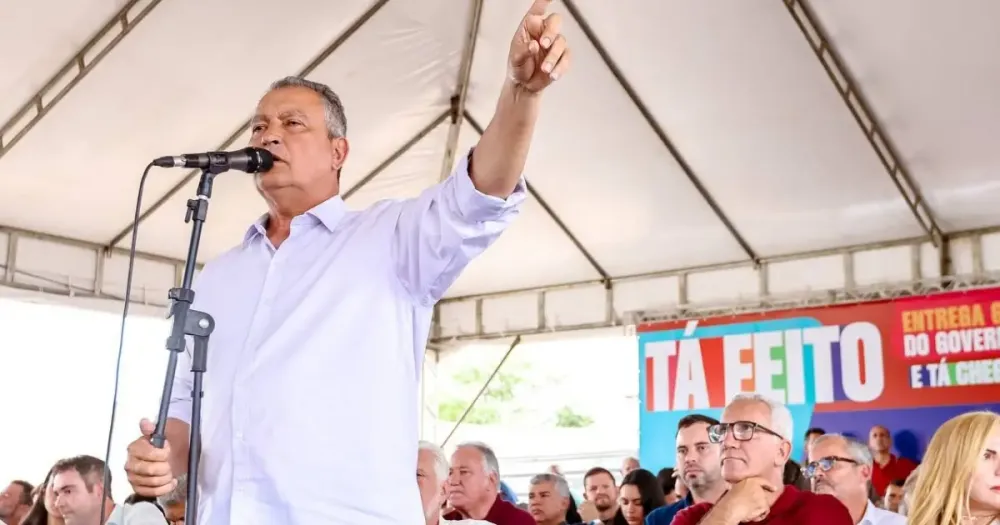 Rui insiste em comparar modelo de gestões, fragilizando Jerônimo e simulando candidatura ao governo