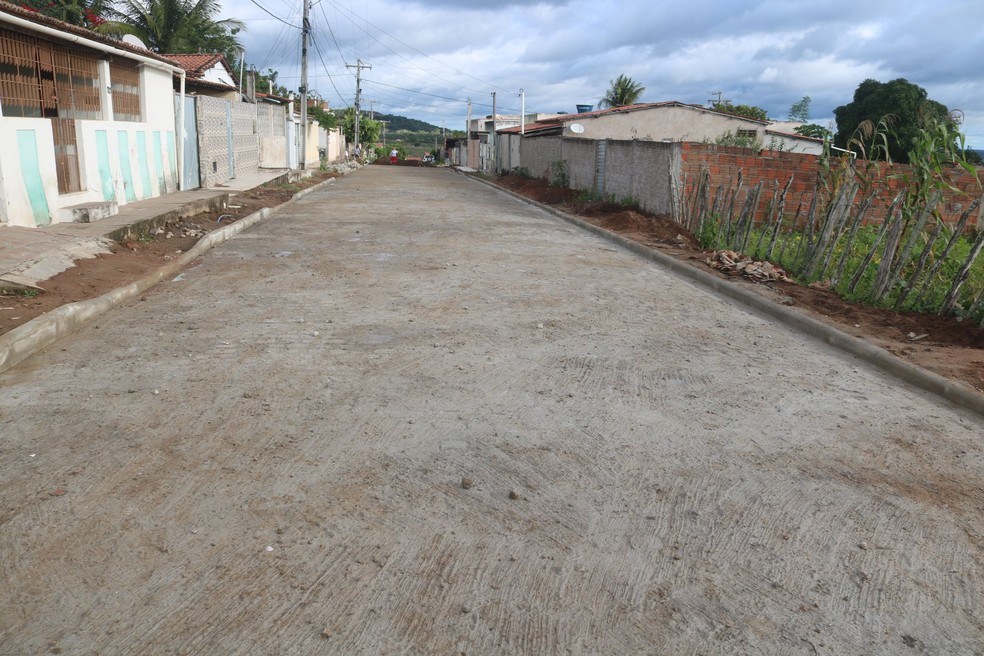 Professora é presa suspeita de matar aluno após ameaça de exposição nas redes sociais