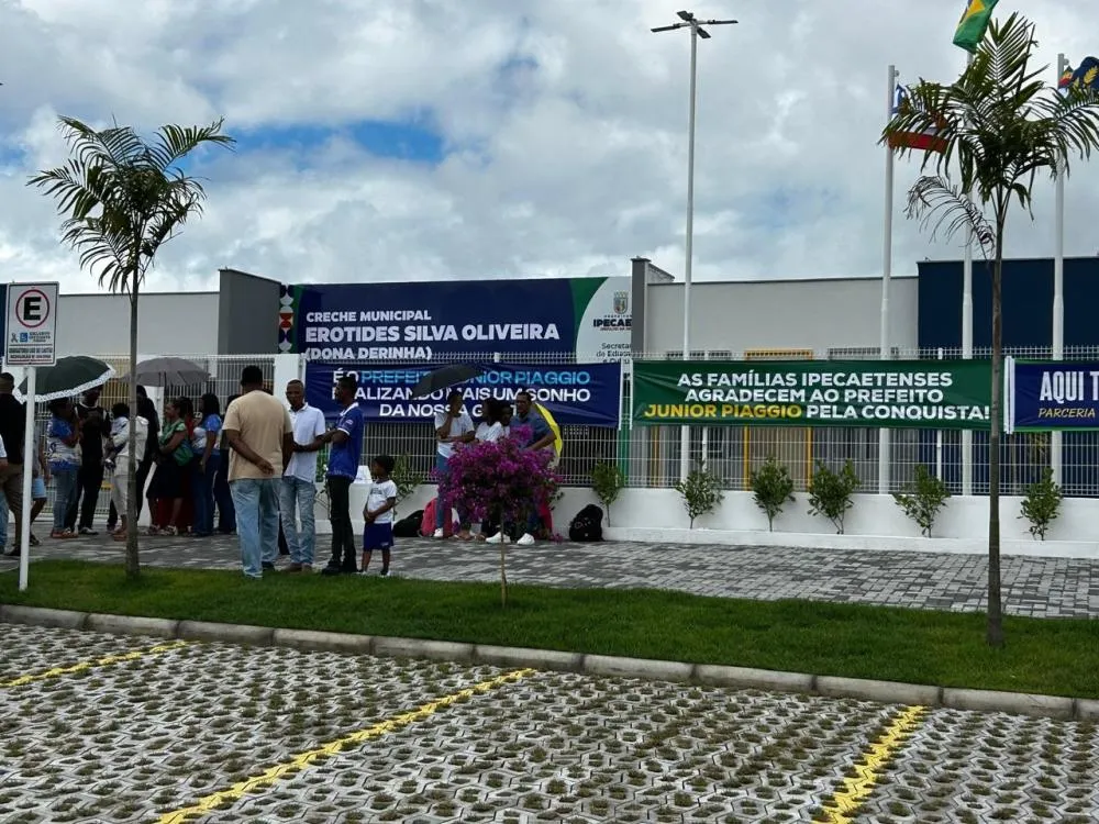Rui Costa inaugura creche em Ipecaetá, rebate ACM Neto e projeta vitória do grupo governista em 2026