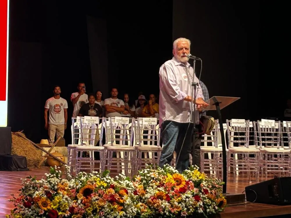 Senado deve analisar fim da escala 6x1 após aprovação na Câmara, afirma Jaques Wagner