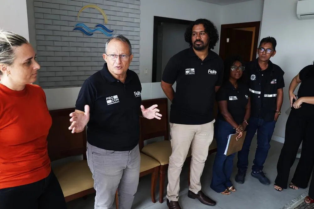 PROCON realiza operação especial para o Dia dos Namorados em Feira de Santana