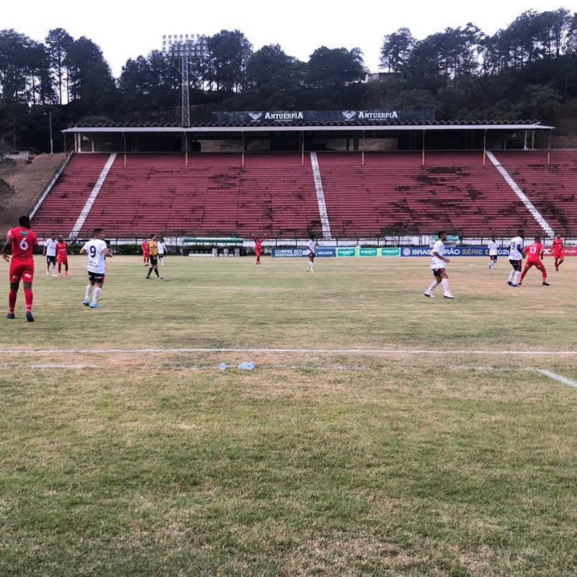 Bahia de Feira perde na estréia da serie D