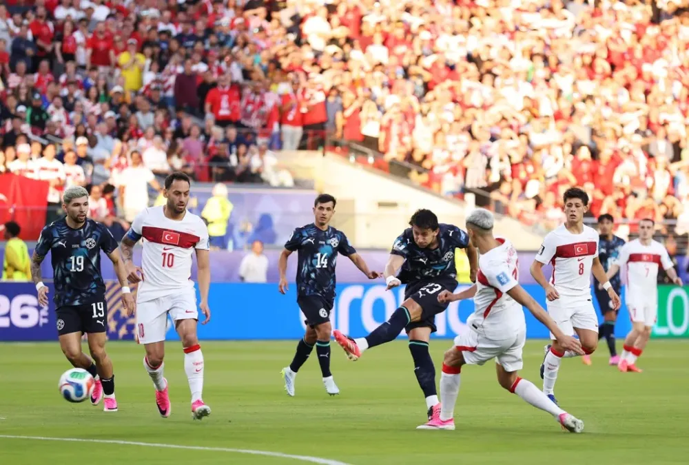 Gol em 64 segundos e expulsão: Paraguai elimina a Turquia da Copa
