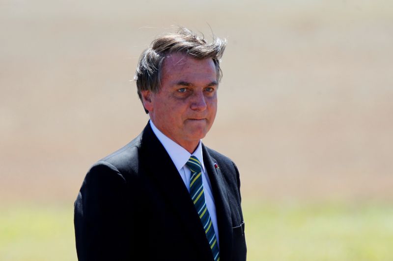 Em discurso a evangélicos, Bolsonaro diz que Brasil volta à normalidade ainda em 2020, 