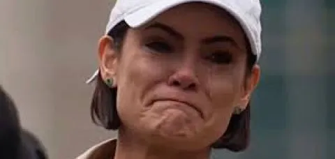 Em conflito com Flávio, Michelle usa estrutura do PL na disputa por espólio