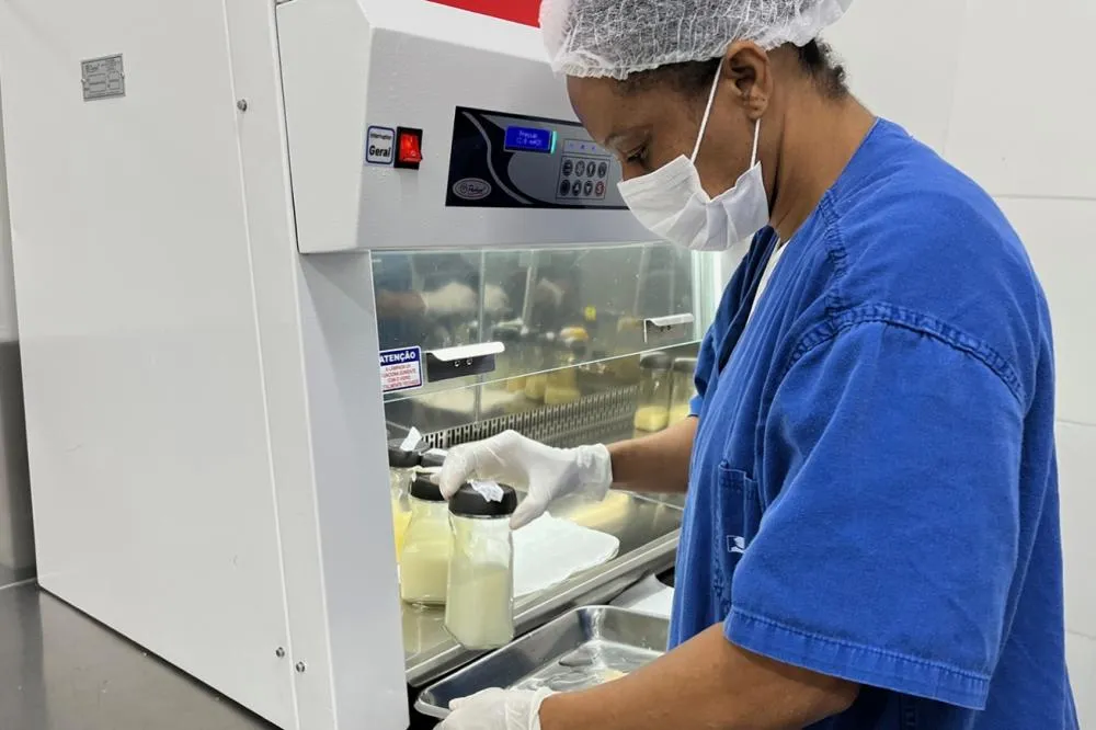  Novo horário do Banco de Leite amplia assistência às mães que amamentam em Feira de Santana