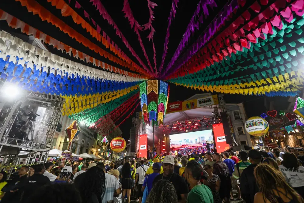 Após recorde de gastos, cidades da Bahia economizam R$ 42 milhões no São João 2026