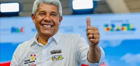 Jerônimo aciona Justiça contra Leandro de Jesus