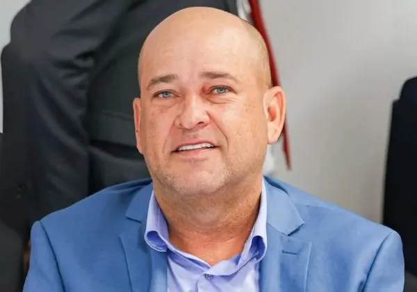 Justiça condena deputado Binho Galinha a mais de 36 anos de prisão; Defesa contesta