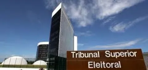 TSE cria conselho para monitorar desinformação e IA nas eleições