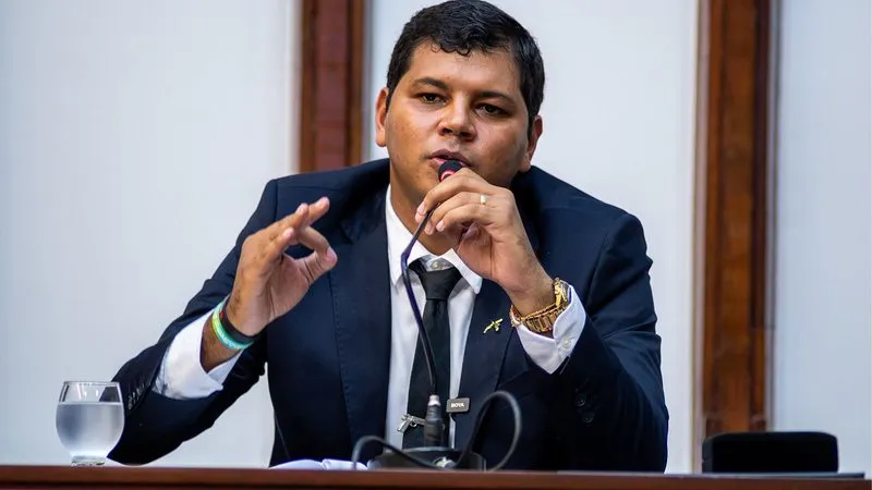 Deputado pede CPI para investigar tarifa de esgoto na Bahia