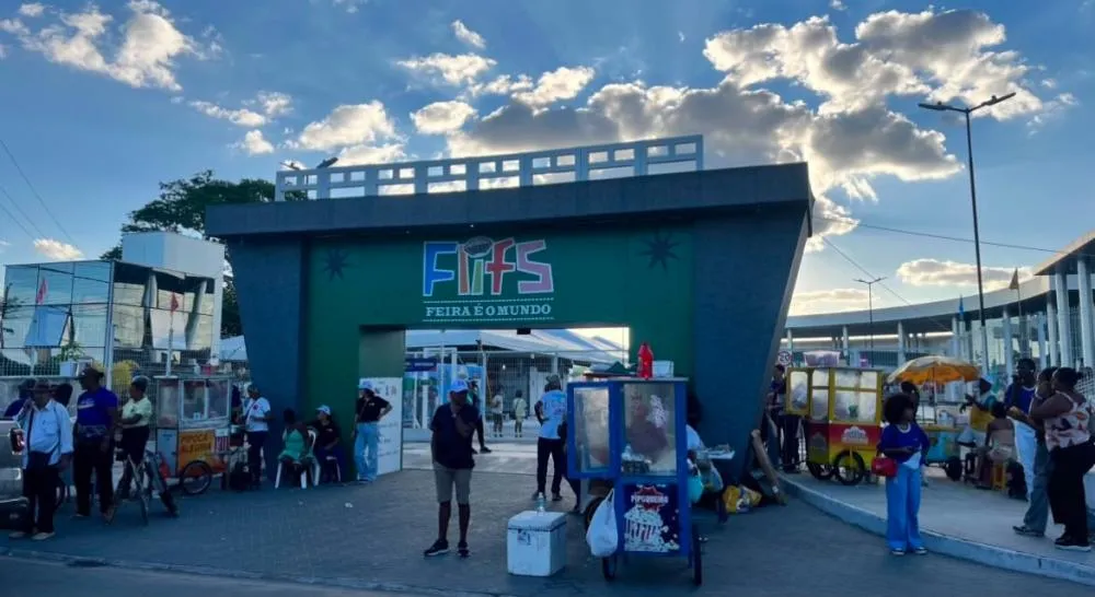 Flifs 2026 reúne literatura, cultura e diversidade em novo espaço em Feira de Santana