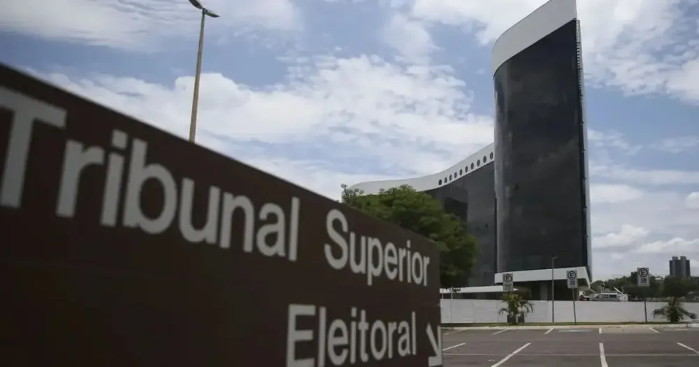 Procuradoria investiga atuação de big techs e pede informações ao TSE sobre reuniões com plataformas de IA