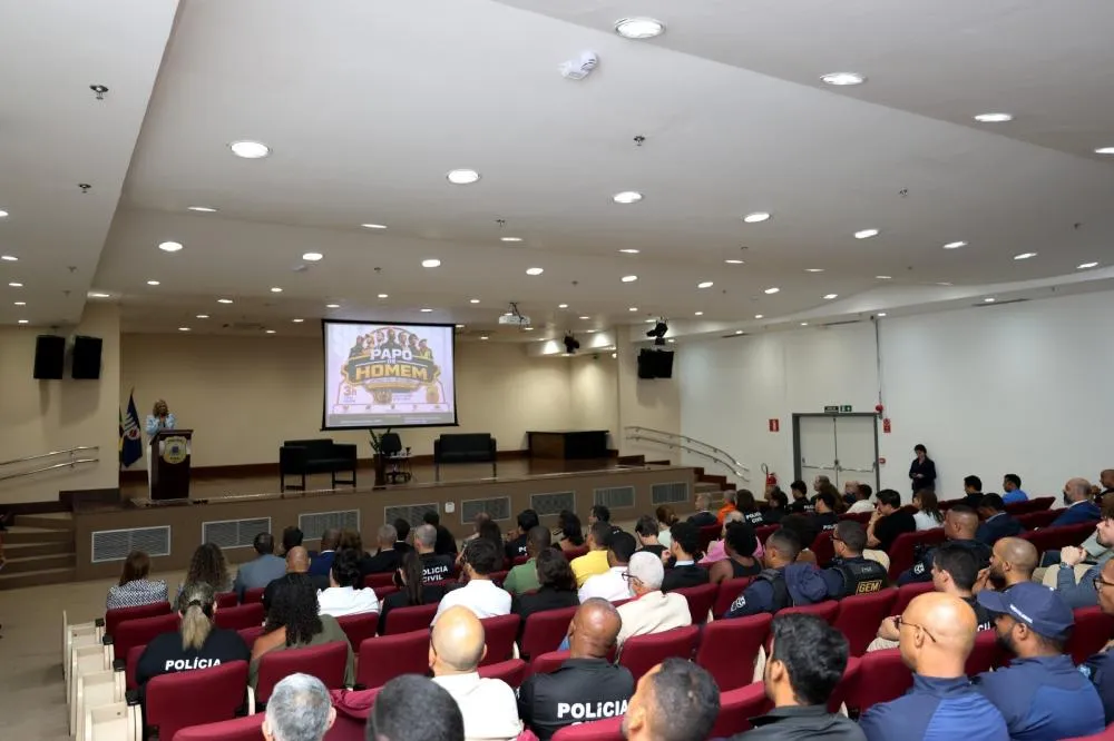 Governo da Bahia reforça a importância dos homens no combate à violência contra a mulher