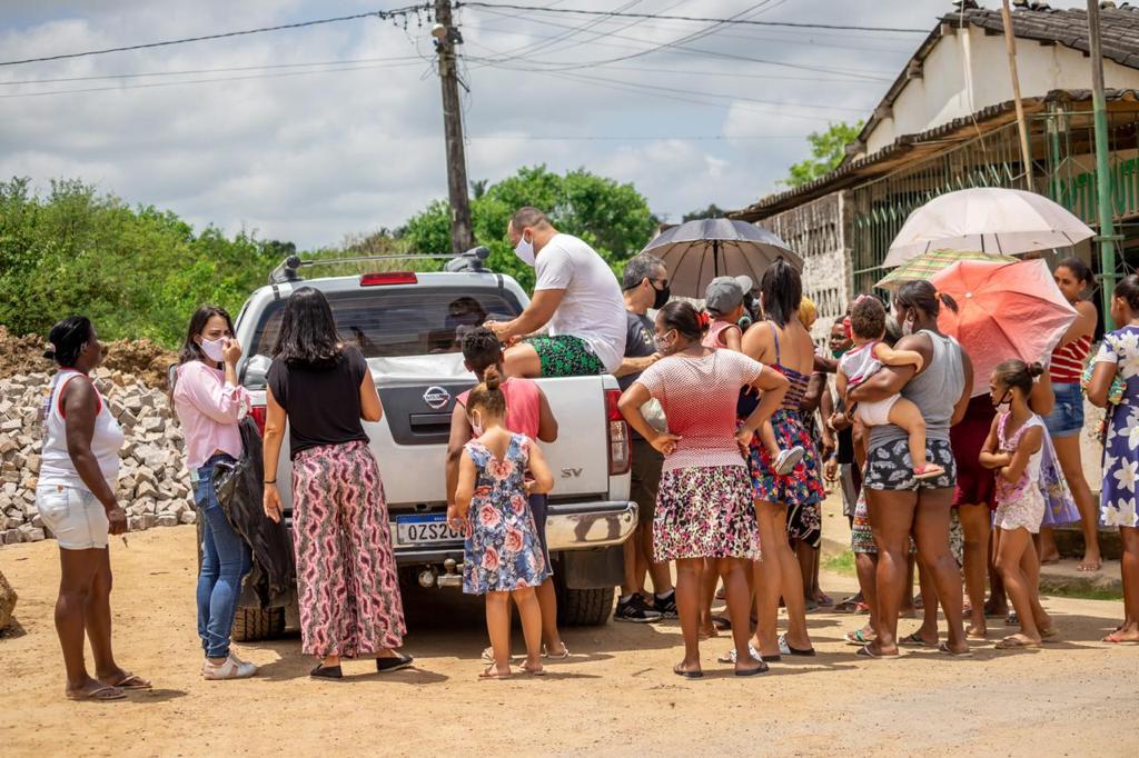 Companhias Independentes da Polícia Militar em Feira de Santana antecipam Dia das Crianças