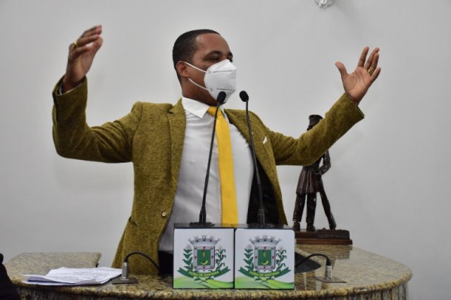 CMFS adia parceria entre Prefeitura e camelôs, e questiona sobre os não contemplados no Shopping Popular