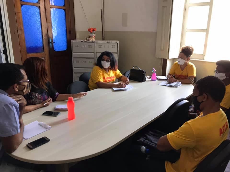 Professores se reúnem com a Secretaria Municipal de Educação para discutir retorno às aulas