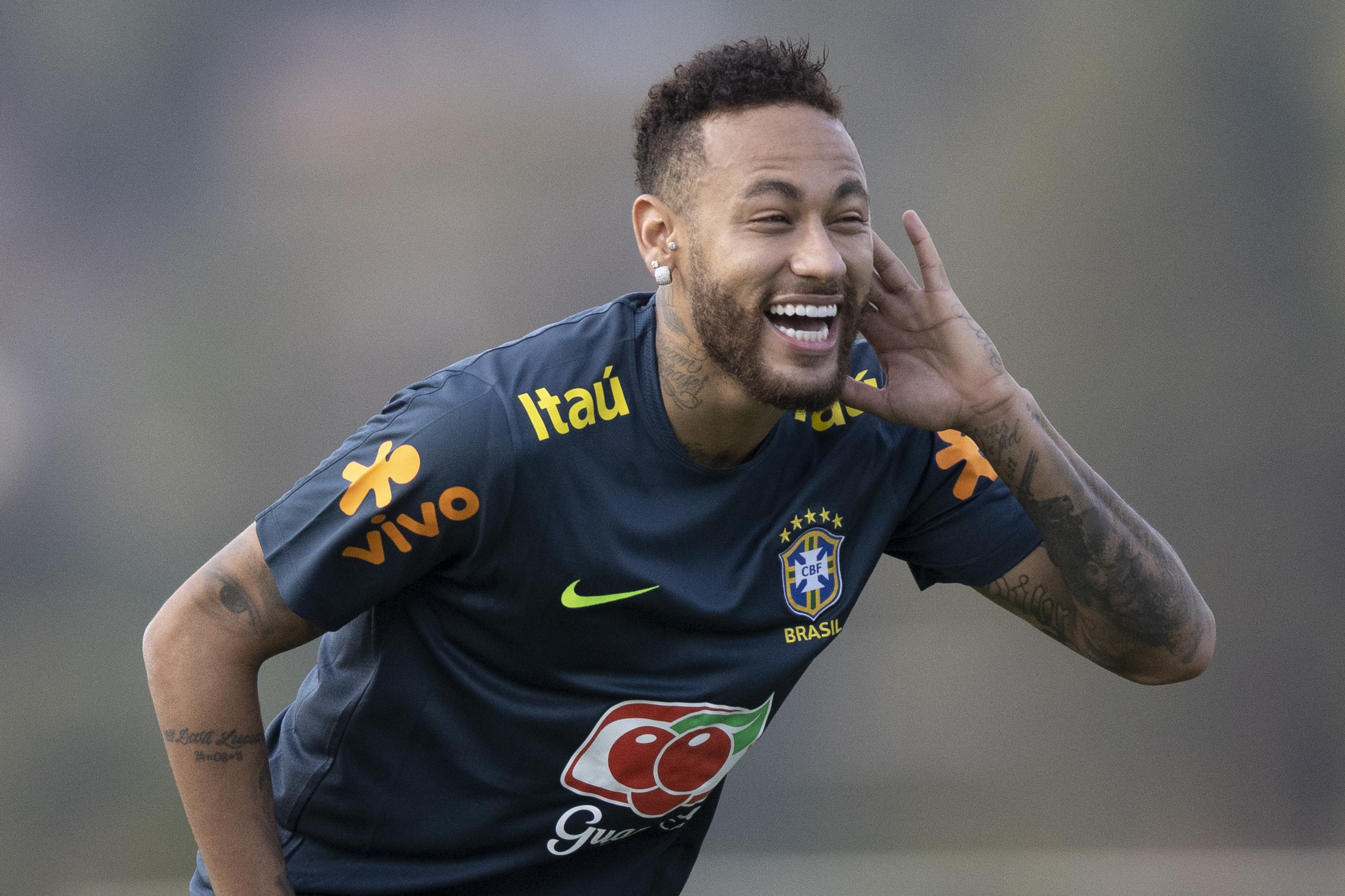 Juiz encerra inquérito contra Neymar sobre o caso Najila Trindade