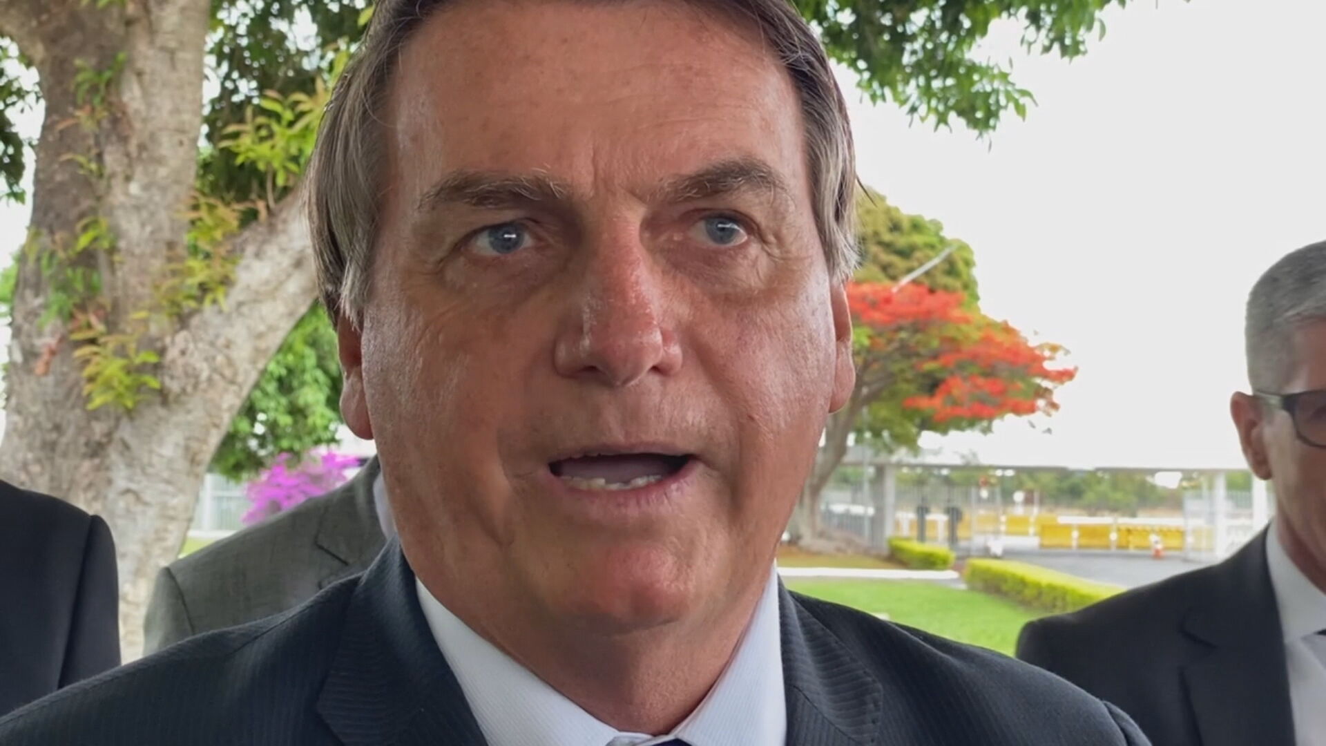 Bolsonaro: 'Não pode um juiz decidir se você toma ou não a vacina'