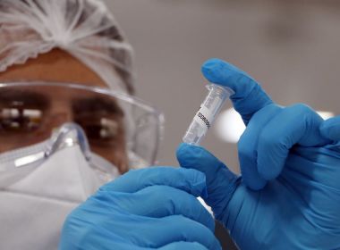 Média de mortes por Covid-19 no país atinge menor patamar desde abril