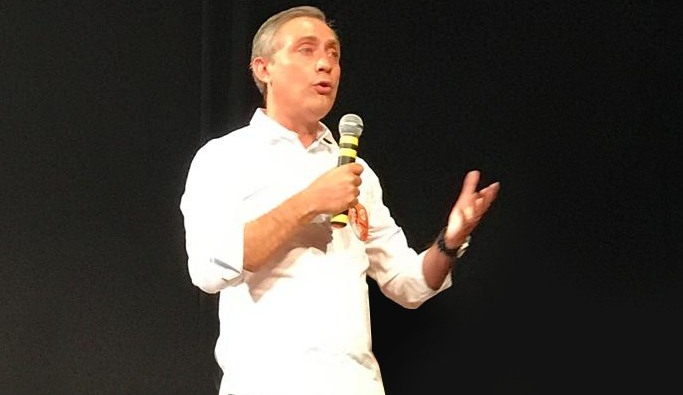 Carlos Medeiros declara que não apoiará nenhum candidato à prefeito no 2º turno