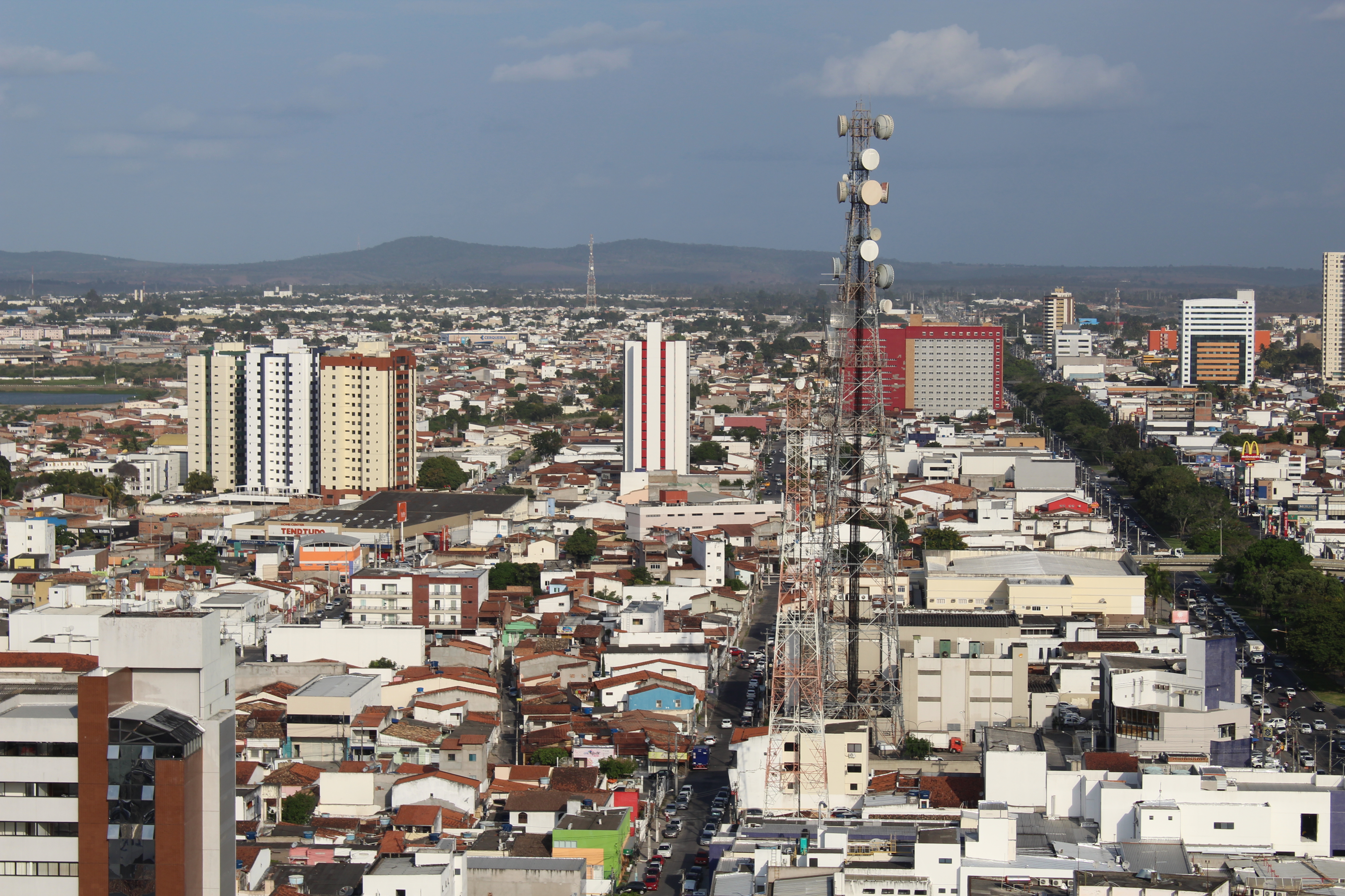 100 novos casos de Covid deram positivos e mais três mortes foram confirmados, em Feira