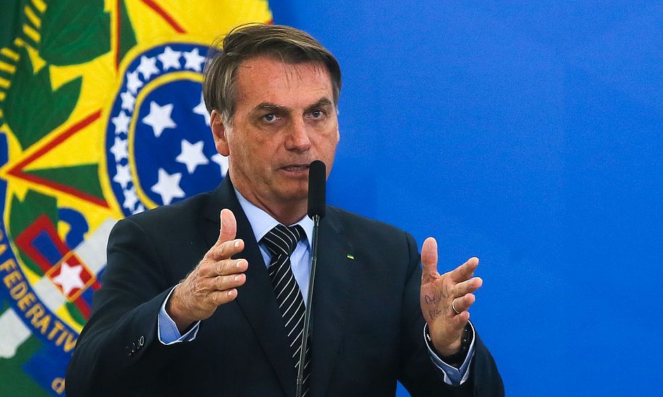 Aprovação de Bolsonaro cai no período eleitoral, aponta Ibope
