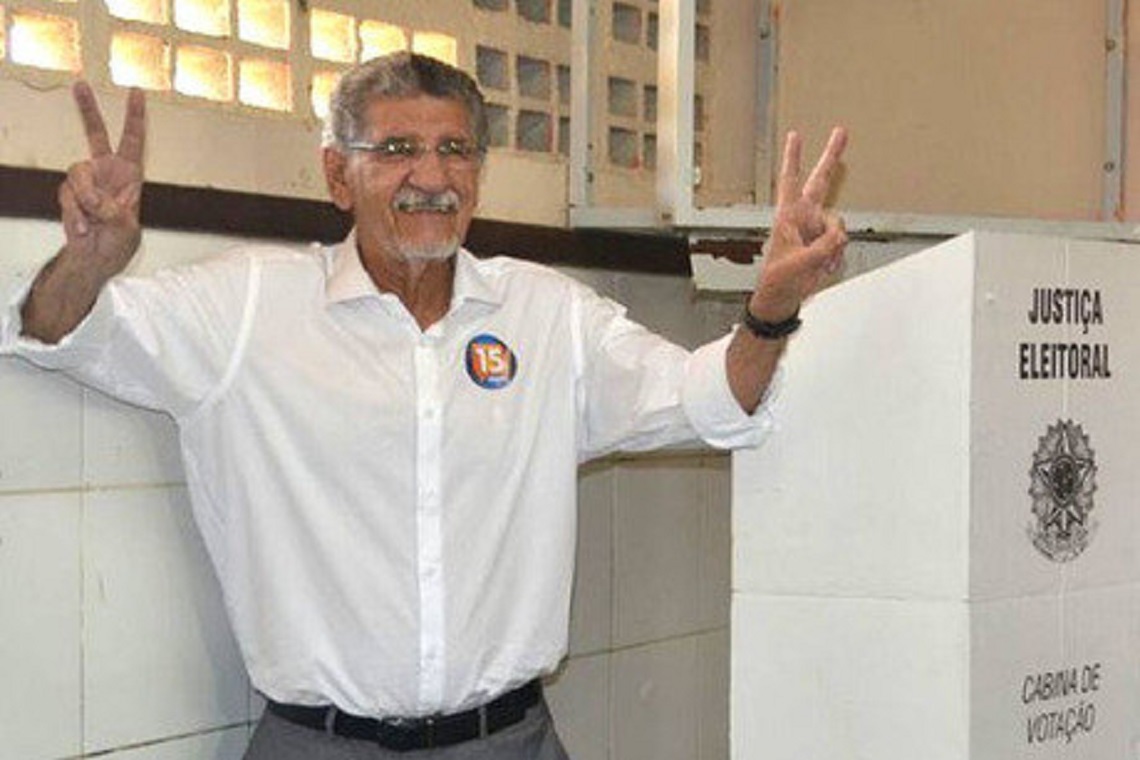 Prefeito de Vitória da Conquista anuncia que foi diagnosticado com Covid-19