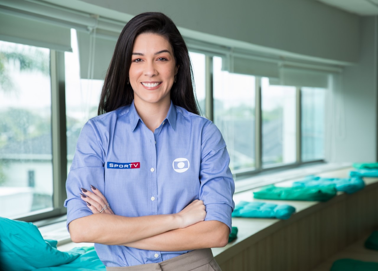 Renata Silveira é a primeira narradora de futebol do Esporte da Globo