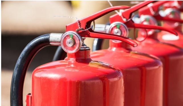 Imóveis empresariais e residenciais precisam de plano de combate a incêndio