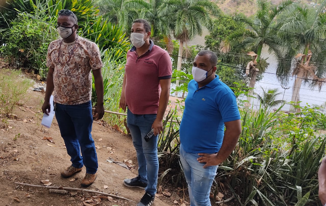 Cachoeira: Secretários de Reparação e Igualdade Racial e Serviços Públicos visitam terreiro