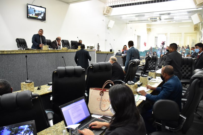 Executivo não sanciona, nem veta, três projetos que ajudam portadores de deficiências