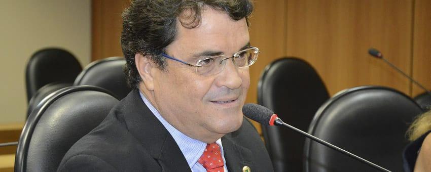 Emendas de Angelo Almeida garantem benefícios para Feira de Santana