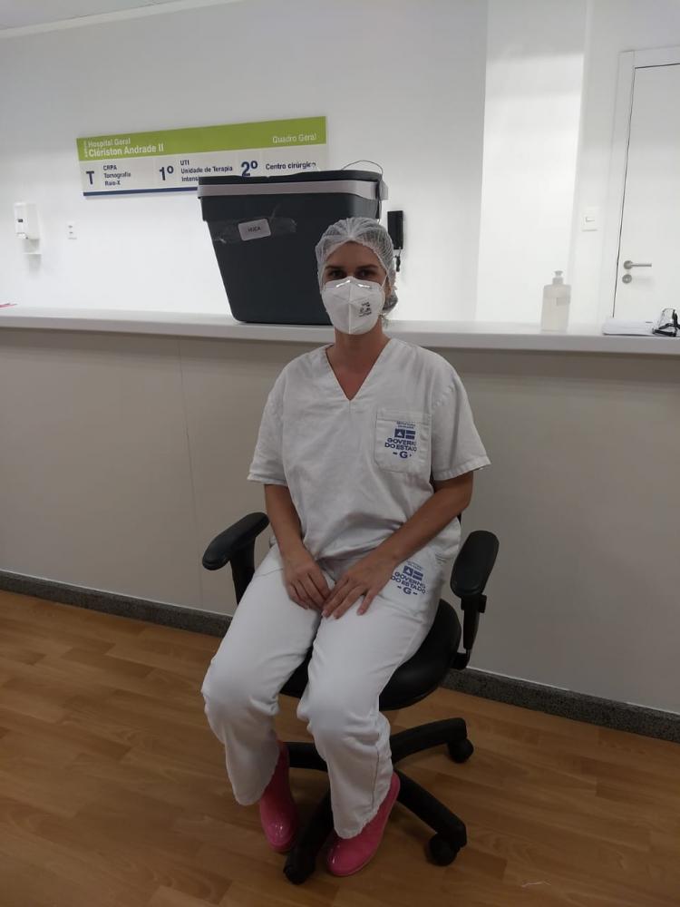 Enfermeira do HGCA é a primeira pessoa a ser vacinada contra a Covid-19 em Feira