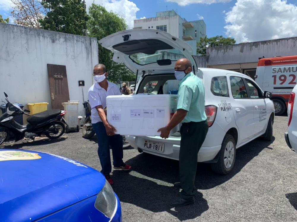 Vacinação contra a Covid-19 vai priorizar idosos e profissionais da Saúde em Feira de Santana