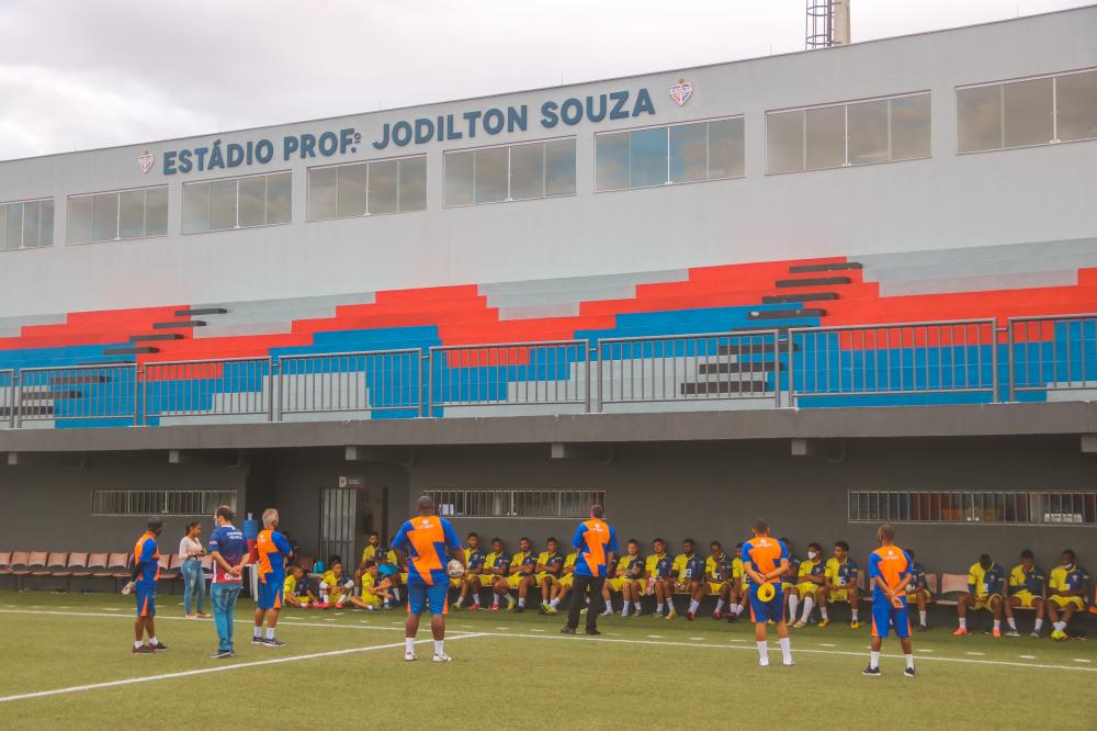 Primeiro treino do ano mostra novas caras do Bahia de Feira para 2021