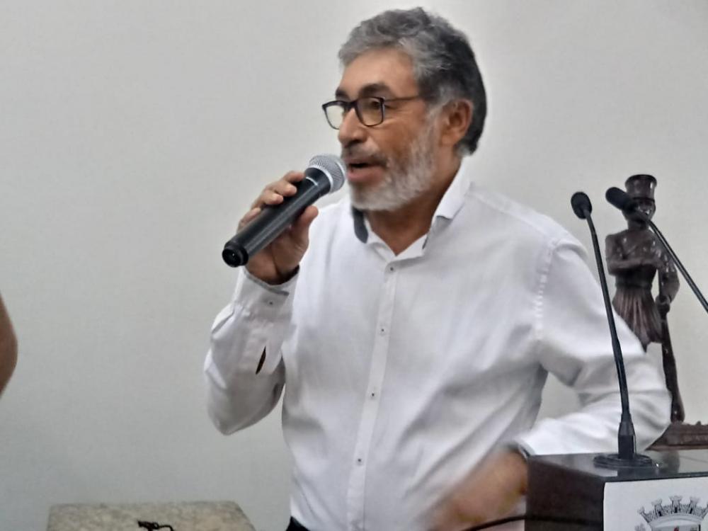 Fernando Torres apresenta oficialmente Messias Gonzaga como novo Ouvidor da Câmara