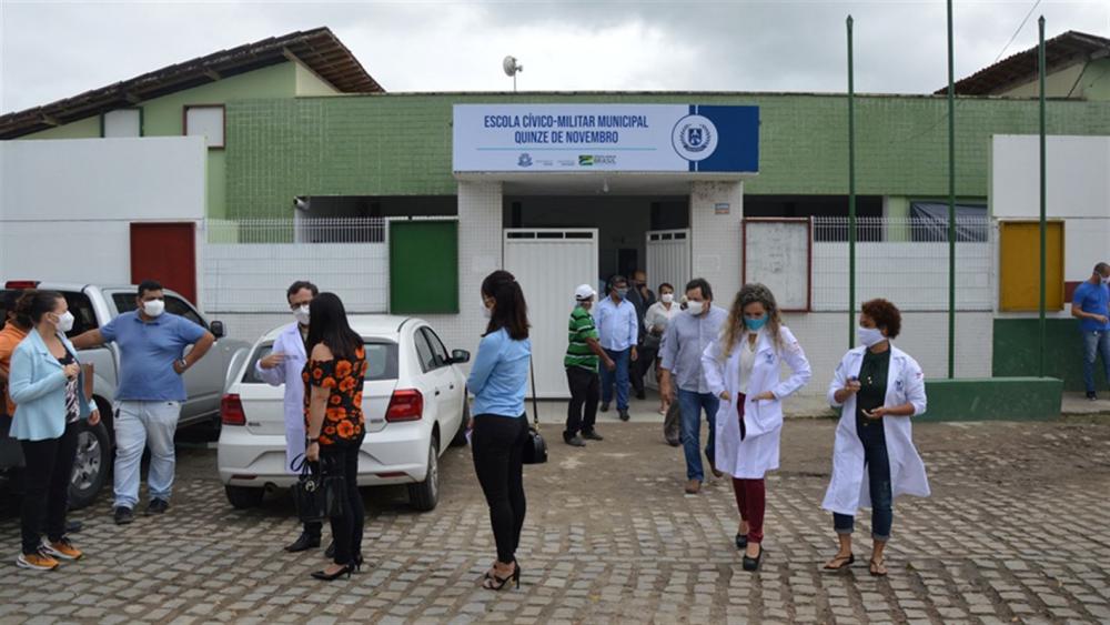 Feira de Santana poderá ganhar mais duas escolas cívico-militares