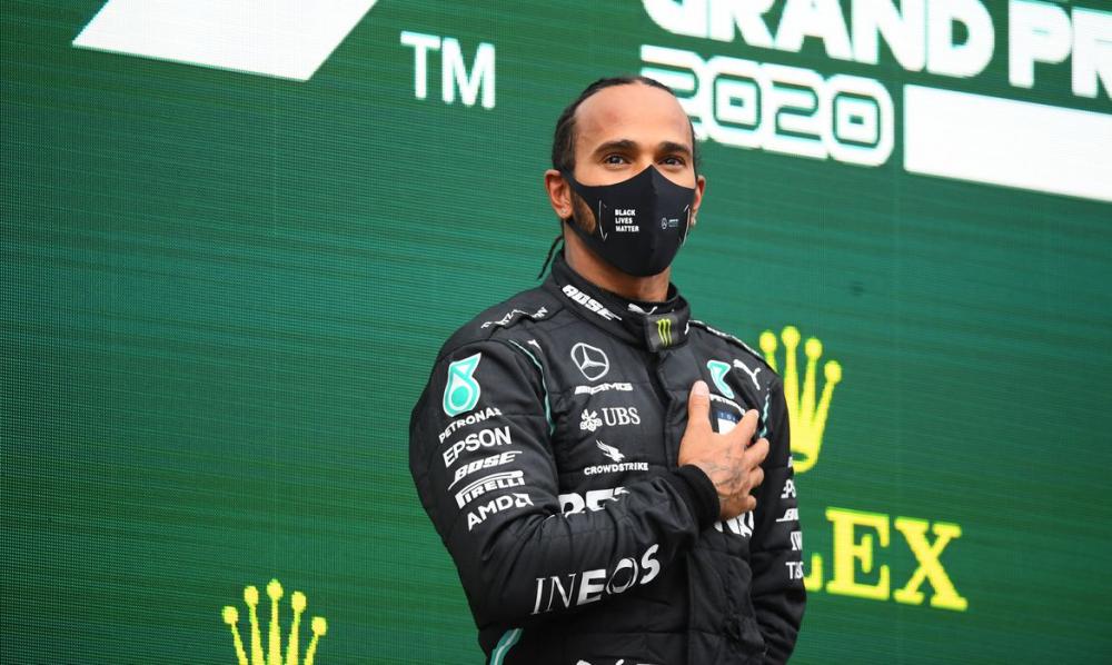  Hamilton chega a acordo com a Mercedes para temporada de 2021 na F1