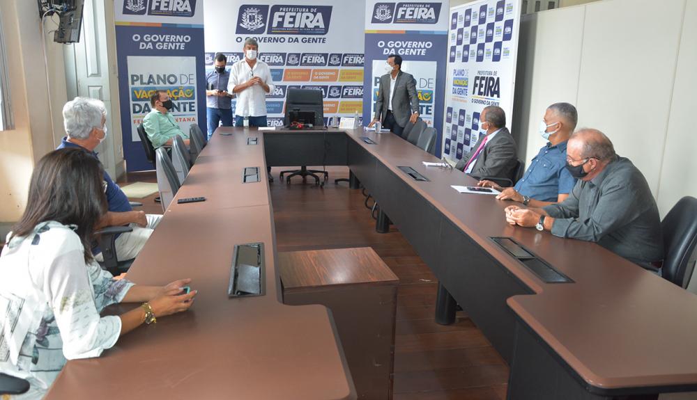 Colbert Filho empossa novos secretários no Governo Municipal