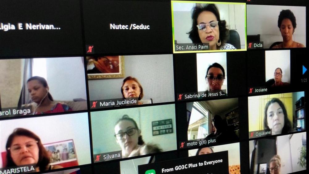 Secretária Anaci Paim reúne 1.700 professores para falar sobre retomada pedagógica