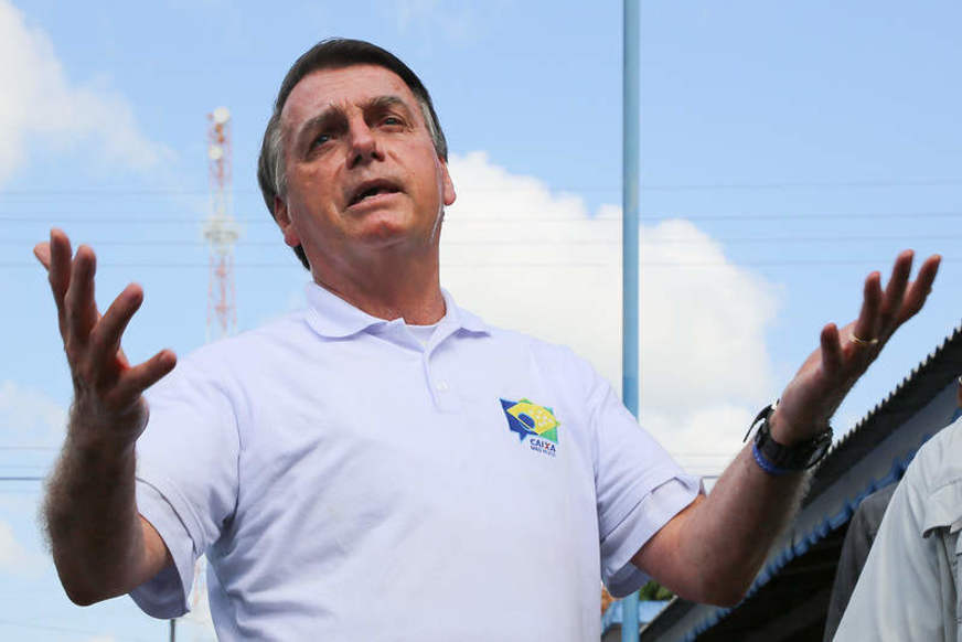 'Chega de frescura, de mimimi. Vão ficar chorando até quando?', diz Bolsonaro