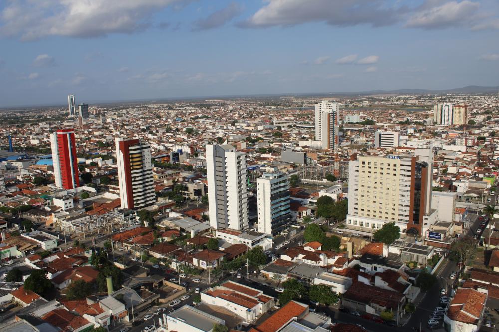 Colbert volta atrás e derruba Decreto que autorizava funcionamento de bares e do comércio