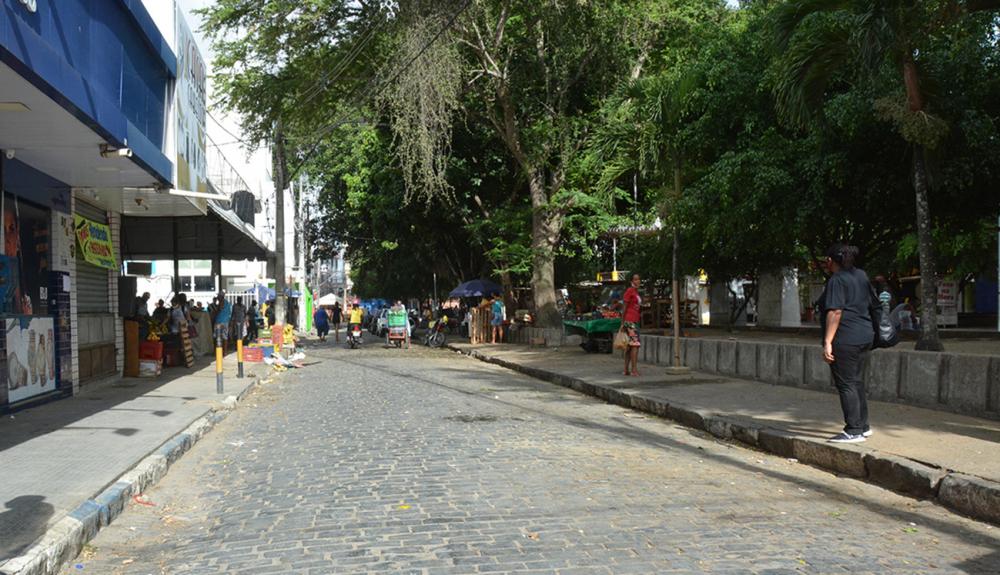 Feirantes da Bernardino Baha são realocados para Feira Verde