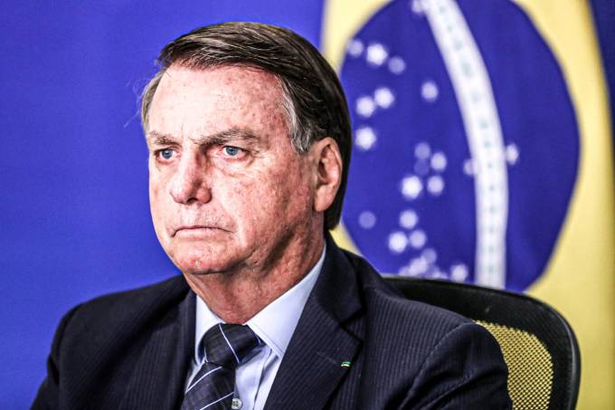 Aprovação de Bolsonaro volta a cair e sai de 31% para 26%, aponta pesquisa Exame/Ideia