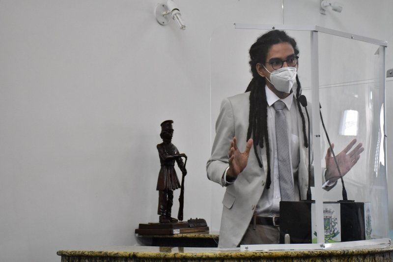 Vereador sugere instalação de CPIs na saúde e no transporte coletivo