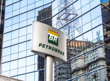 Petrobras, Eletrobras e BB perderam quase R$ 100 bilhões em valor de mercado em 2021