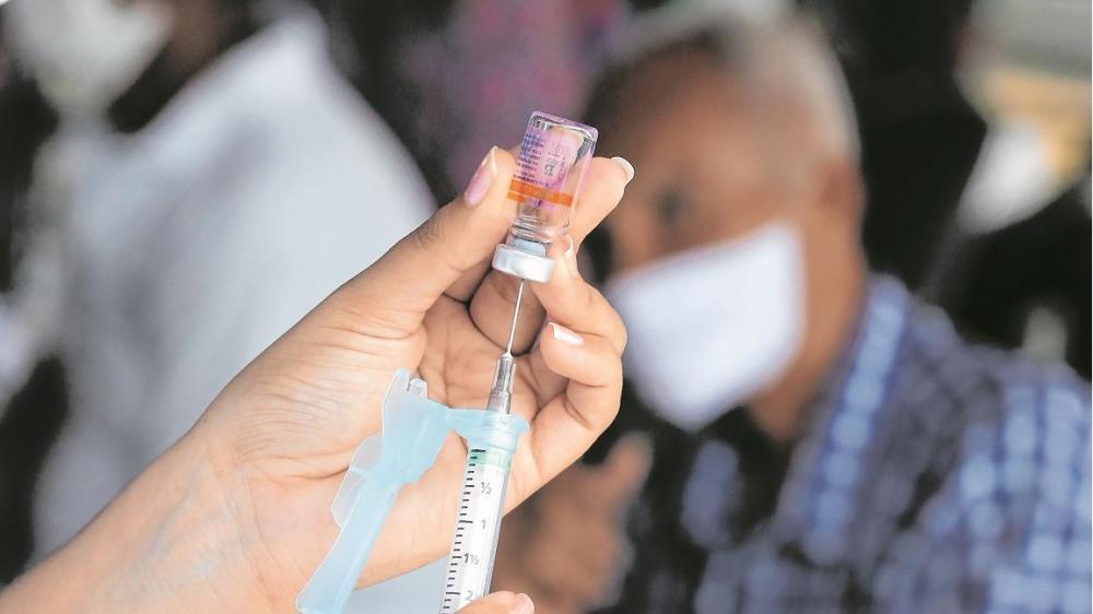 Vacinação em Cachoeira: consórcio deve ser acionado caso Governo não supra a demanda