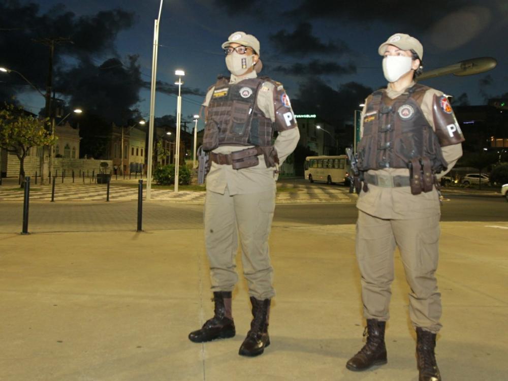 Bahia inicia vacinação das polícias contra o coronavírus